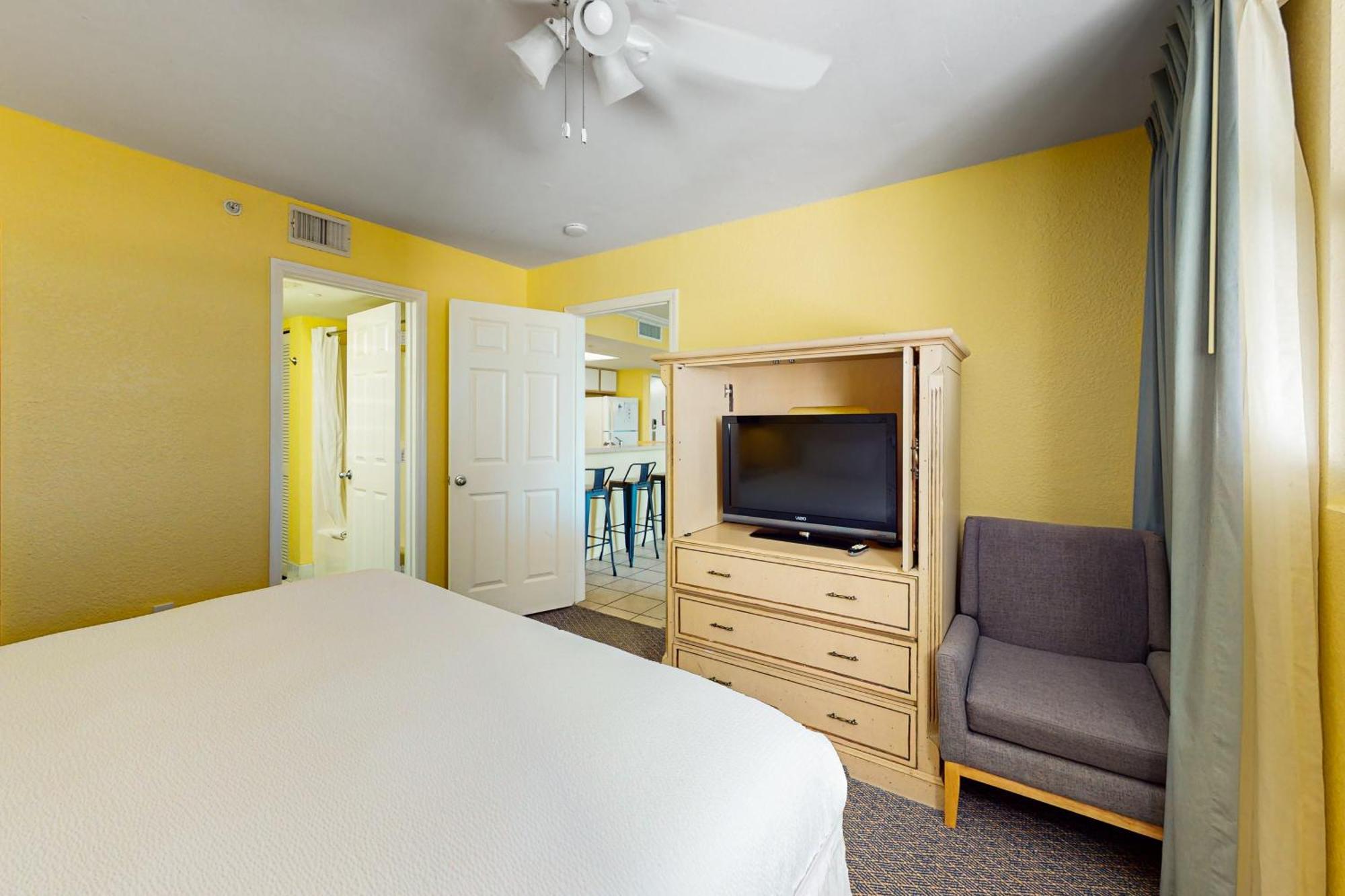 Sunrise Suites Dominican Suite #110 Key West Room photo