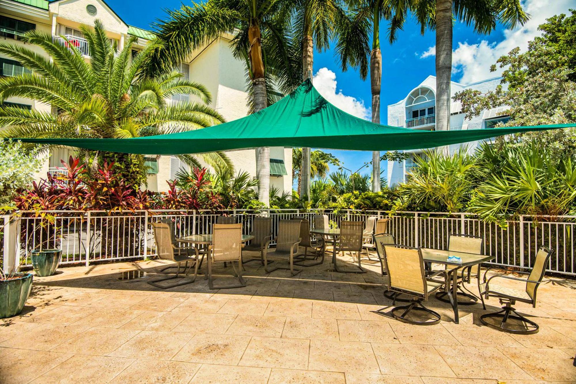 Sunrise Suites Dominican Suite #110 Key West Room photo